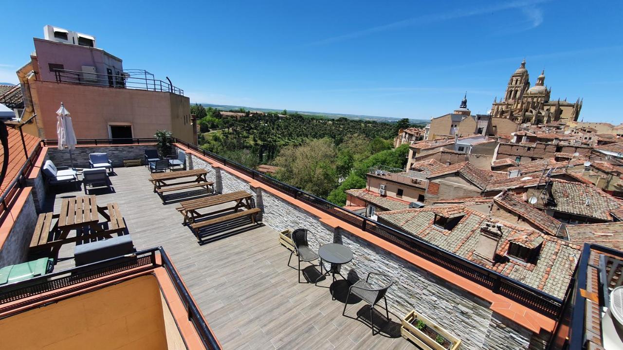 Real Segovia Apartments By Recordis Hotels Exteriér fotografie