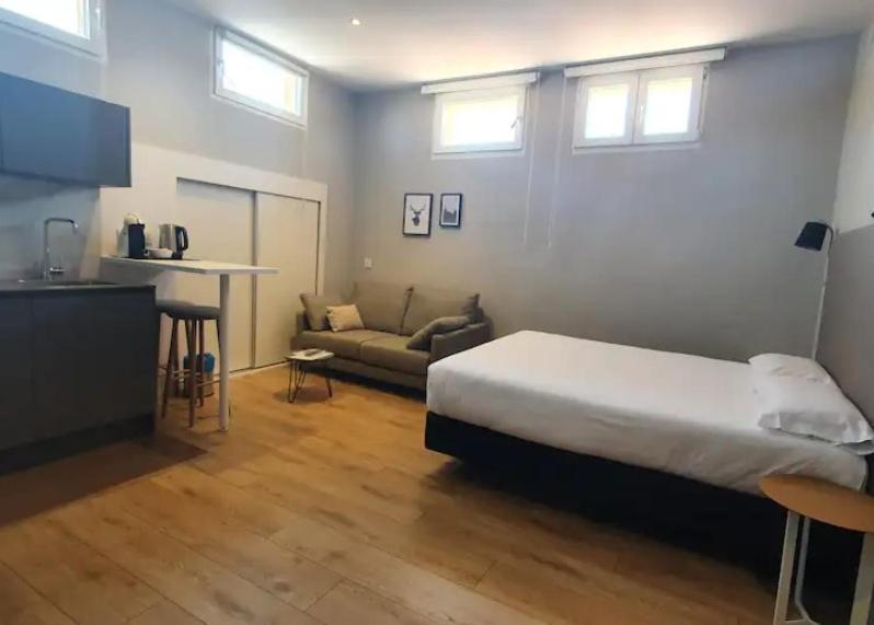 Real Segovia Apartments By Recordis Hotels Pokoj fotografie